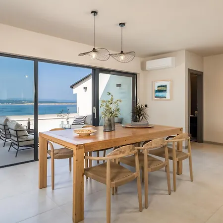 Apartment Frankola With Pool *