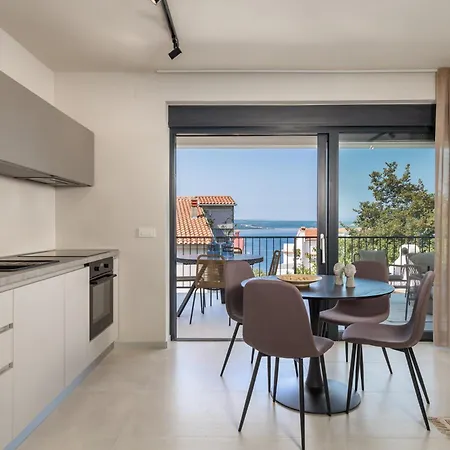 Frankola With Pool *