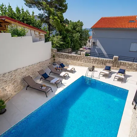 Frankola With Pool * Crikvenica