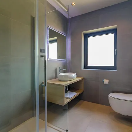 Apartment Frankola With Pool Crikvenica