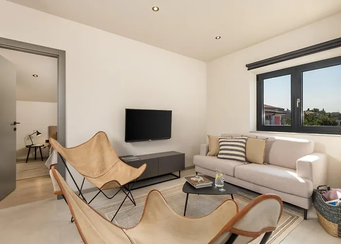 Apartment Frankola With Pool *