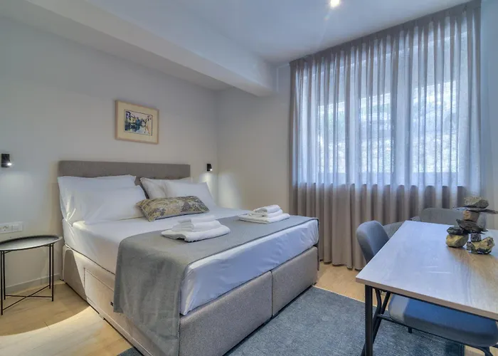 Apartment Frankola With Pool *