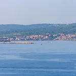 Frankola With Pool Apartament Crikvenica