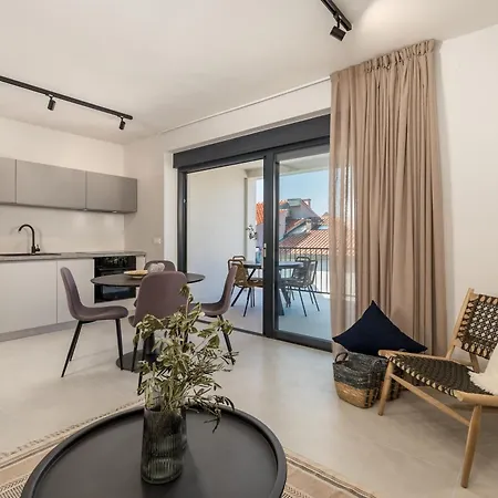 Frankola With Pool Apartamento *