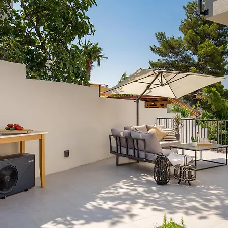 Frankola With Pool Crikvenica