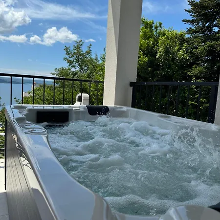Frankola With Pool