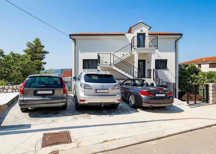 Appartement Frankola With Pool *